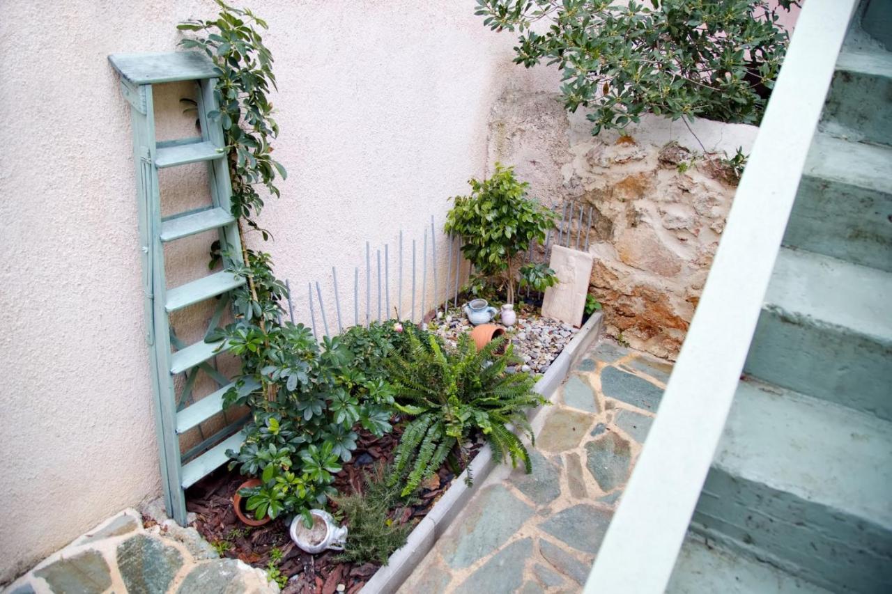 Aroura Homes Garden House 2Br 2Ba Free Parking Athens Exterior photo