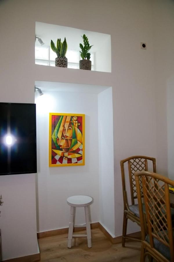 Aroura Homes Garden House 2Br 2Ba Free Parking Athens Exterior photo