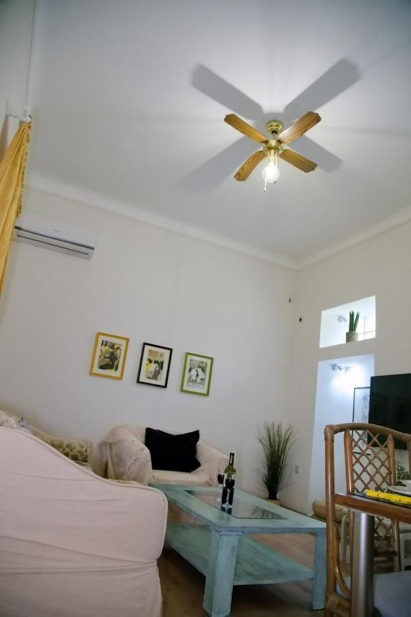 Aroura Homes Garden House 2Br 2Ba Free Parking Athens Exterior photo